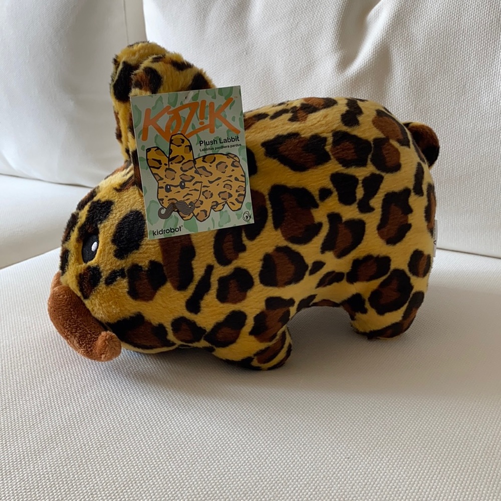 NWT Kidrobot large plush labbit in cheetah print